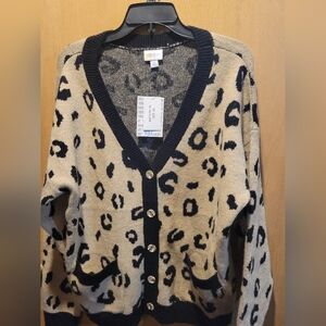 LulaRoe Kaitlyn Sweater